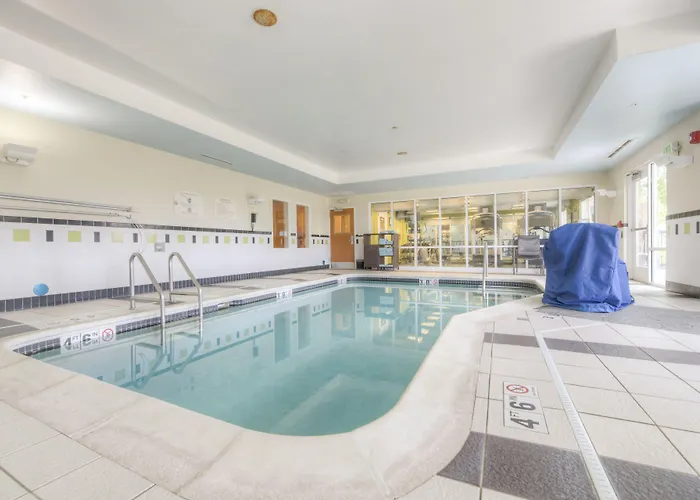 Fairfield And By Marriott Hotel 3*