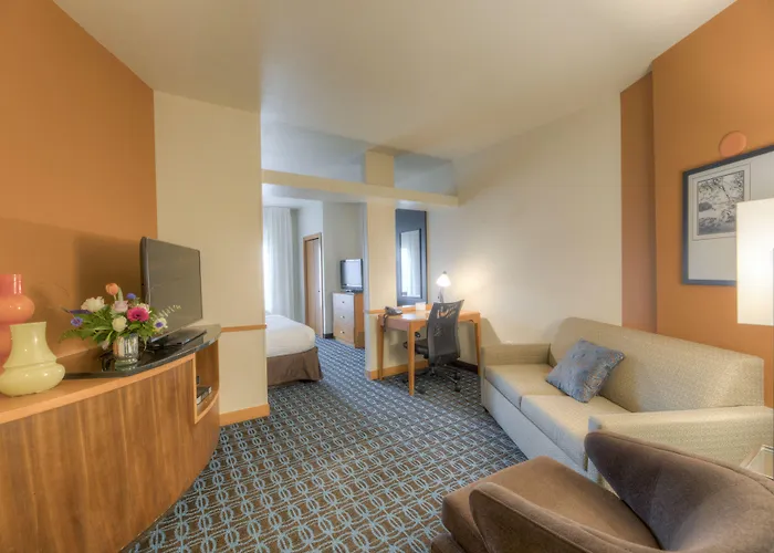 Fairfield And By Marriott Hotel 3*