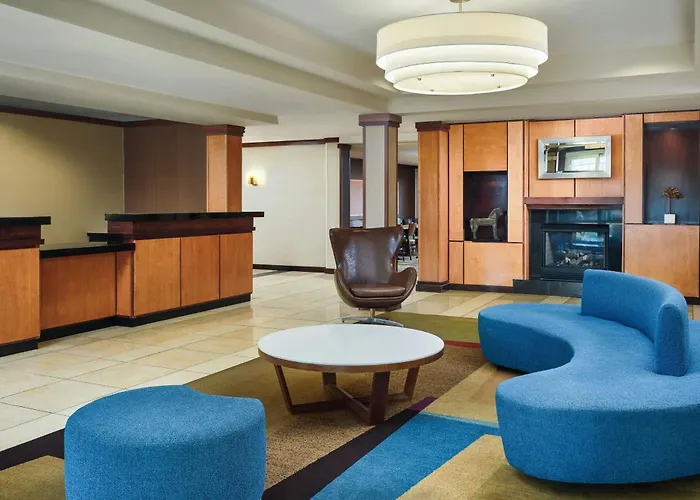 Fairfield And By Marriott 3*