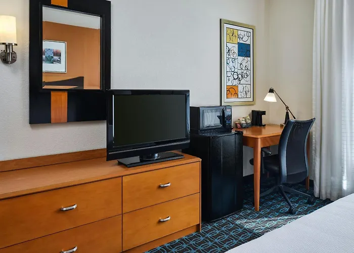 Hotel Fairfield And By Marriott Laramie