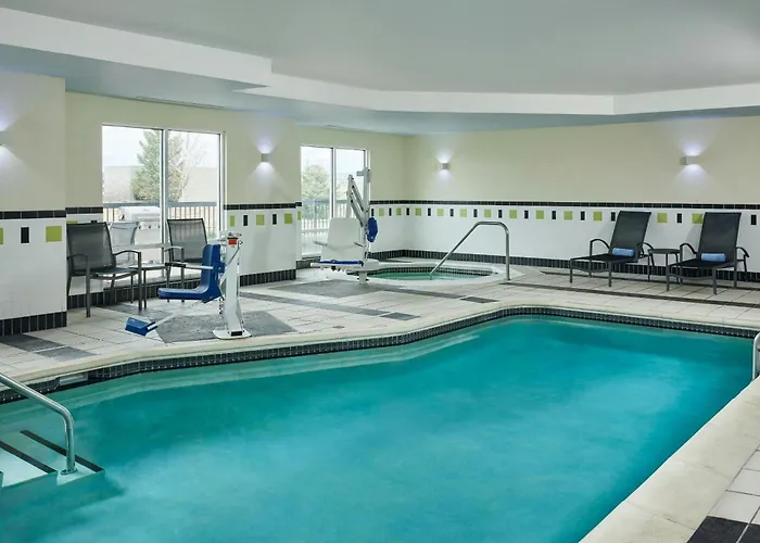 Fairfield And By Marriott 3*