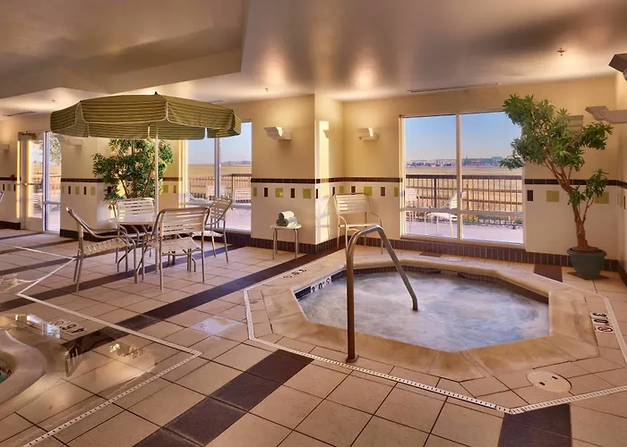 Fairfield And By Marriott 3*